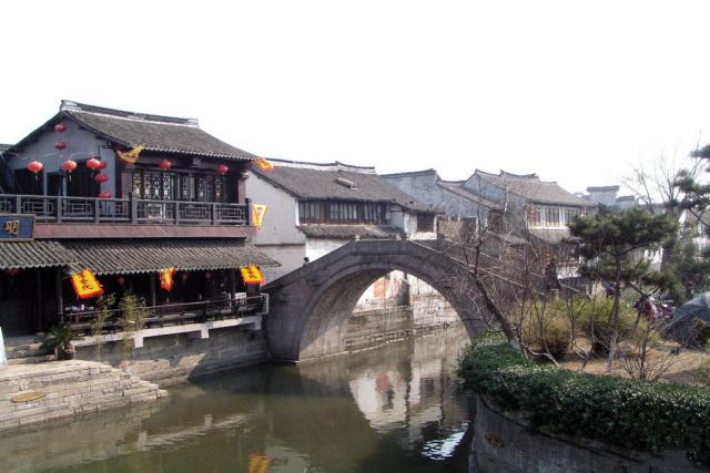 论：民国初期学校体育转型的诱因阐释-以新文化运动为聚焦点